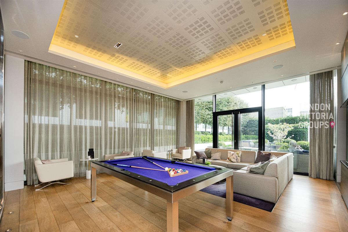 5 Moor Lane, LONDON